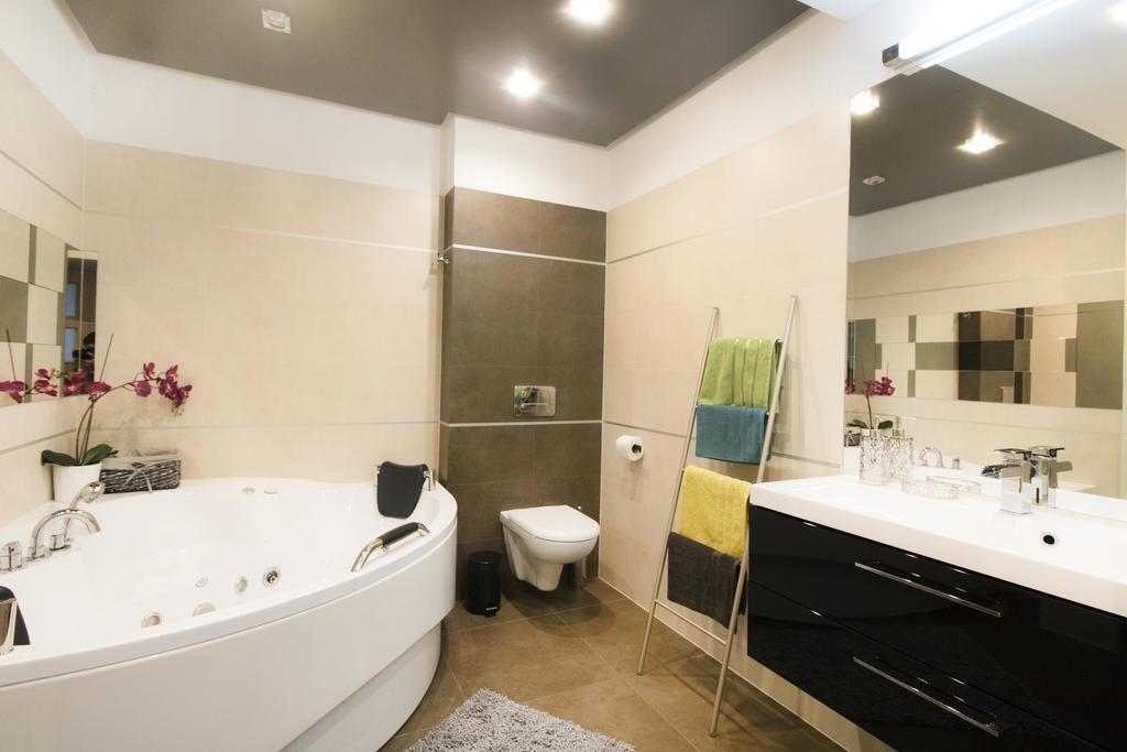 Kings City - Skawinska Apartment Krakov Exteriér fotografie